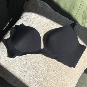 Seamless Black Bra